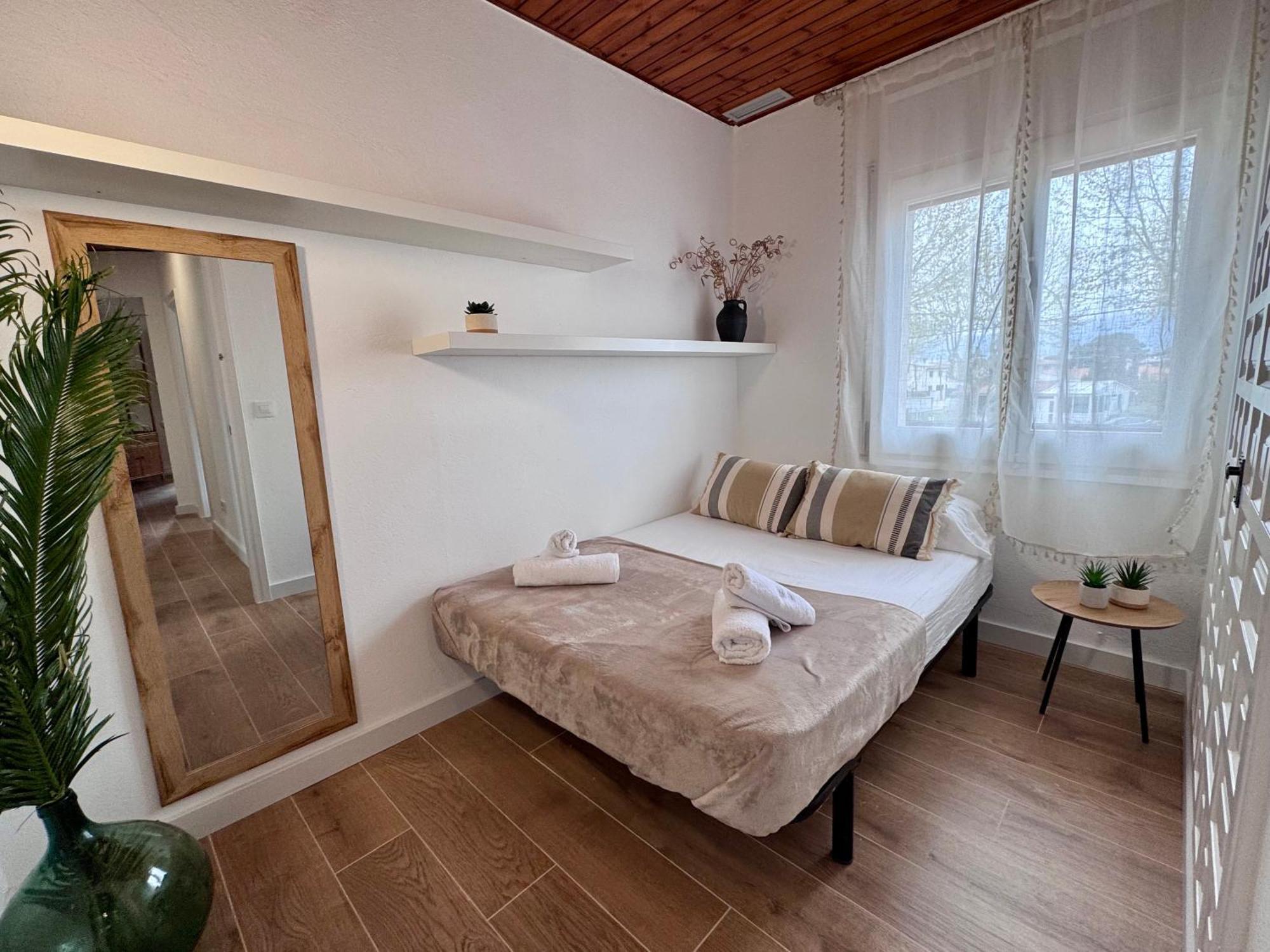 Gorgot P1 I Apartamento Con Terraza Y Piscina Comunitaria Cerca De La Playa Empuriabrava Buitenkant foto