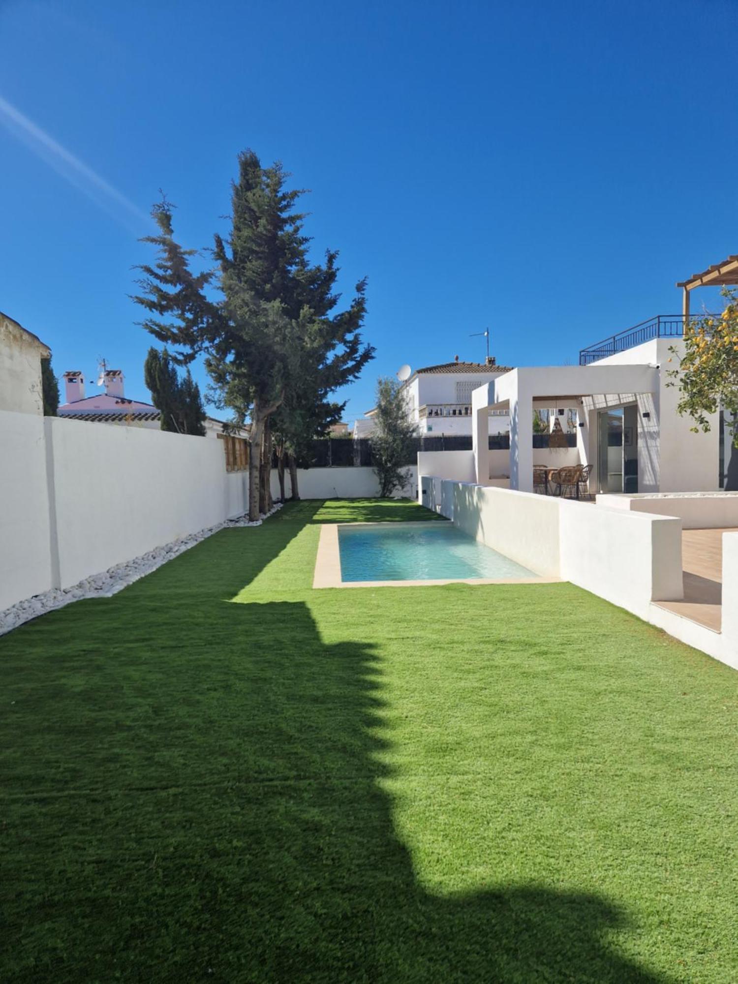 Gorgot P1 I Apartamento Con Terraza Y Piscina Comunitaria Cerca De La Playa Empuriabrava Buitenkant foto