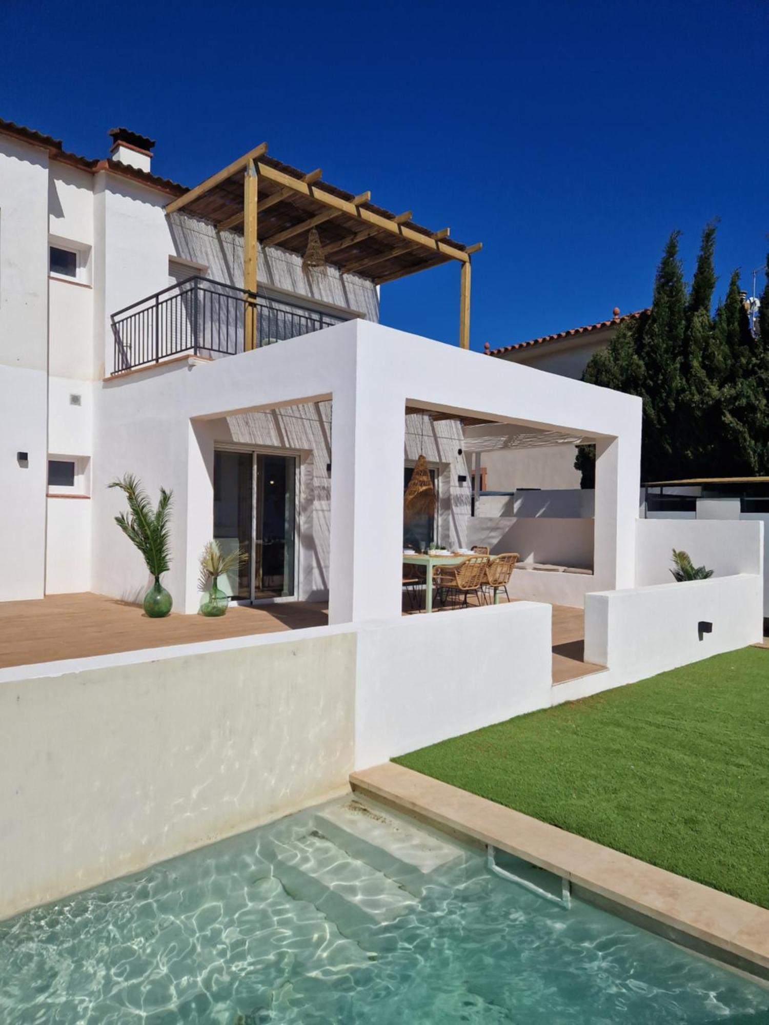 Gorgot P1 I Apartamento Con Terraza Y Piscina Comunitaria Cerca De La Playa Empuriabrava Buitenkant foto